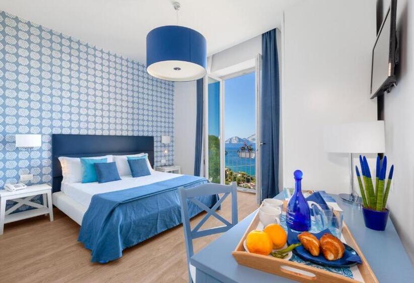 Номер Deluxe с Балконом, Vista Di Capri