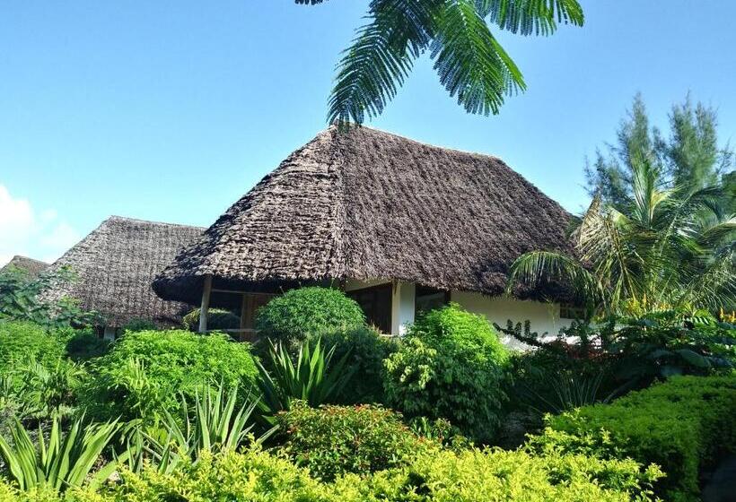 디럭스 트리플 룸, Marafiki Bungalows