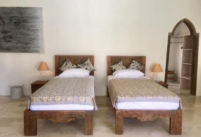 اتاق سوپریور با چشم‌انداز کوهستان, Sun Suko Boutique Resort