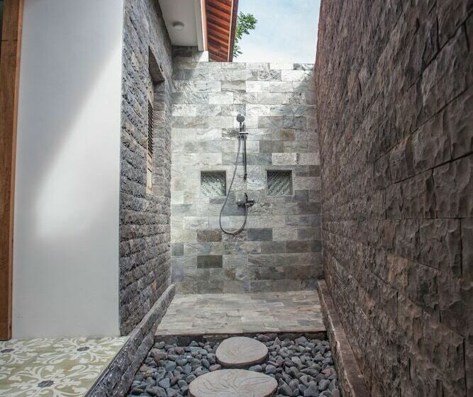 اتاق لوکس با چشم‌انداز باغ, Sun Suko Boutique Resort