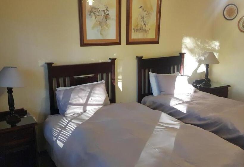 اتاق استاندارد, Albatross B&b
