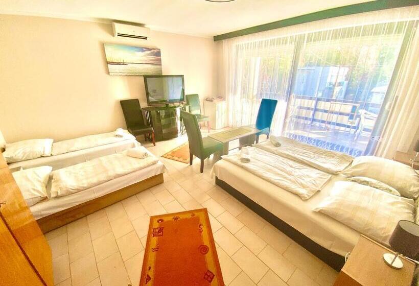 Четырехместный Номер Стандарт, See Vendégház   Siófok