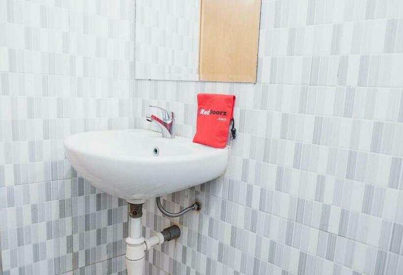 Номер Стандарт, Capital O Hotel Andalus Cibogo Puncak