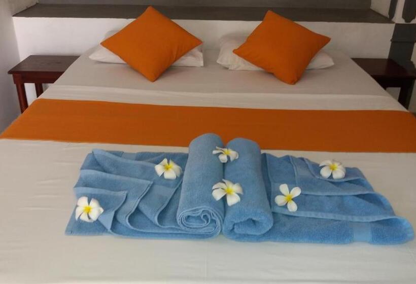 غرفة إقتصادية, Janus Paradise Rest