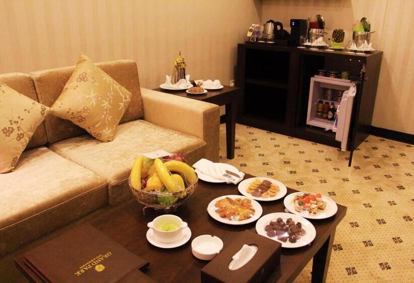 스위트 킹사이즈 침대, Verta Hotel Qouraish