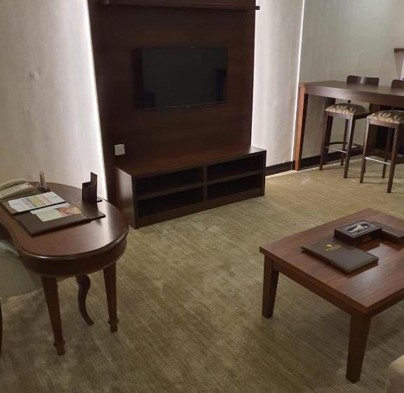 Люкс 2 Спальни, Verta Hotel Qouraish