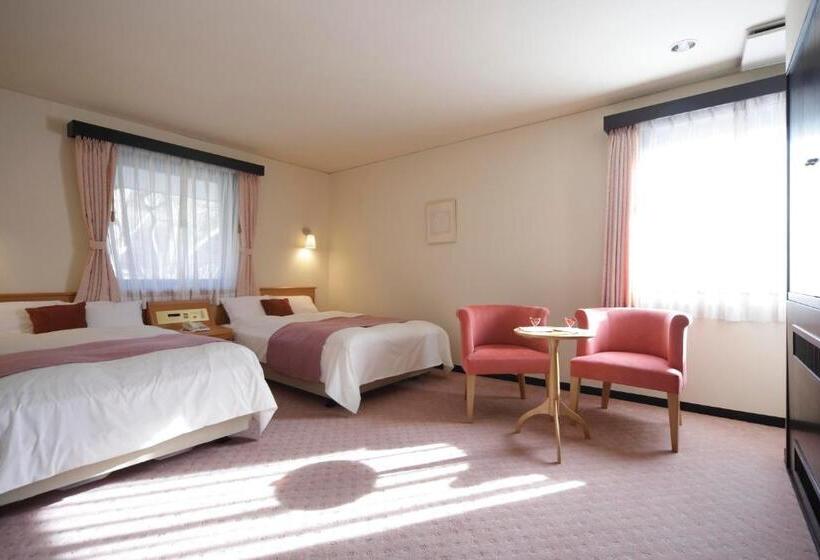 Люкс Повышенной Комфортности, Auberge Suzukane