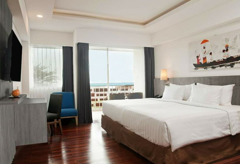 Номер Deluxe, Aston Canggu Beach Resort