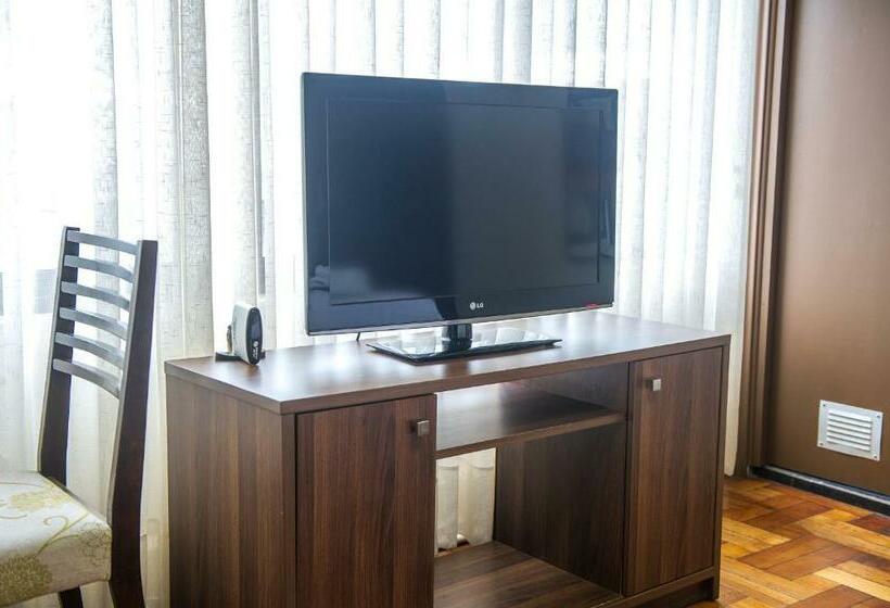 Номер Deluxe, Dikran