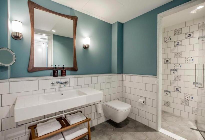 2 Bedroom Apartment, The July   Twenty Eight