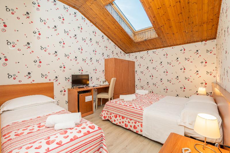 2 Bedroom Apartment, The July   Twenty Eight