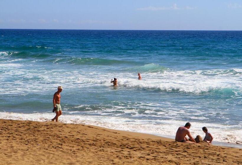 Студия Стандарт Вид на Море, Glyfada Gorgona Apartments