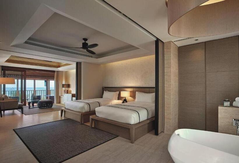Люкс с Террасой, The Ritz Carlton Koh Samui