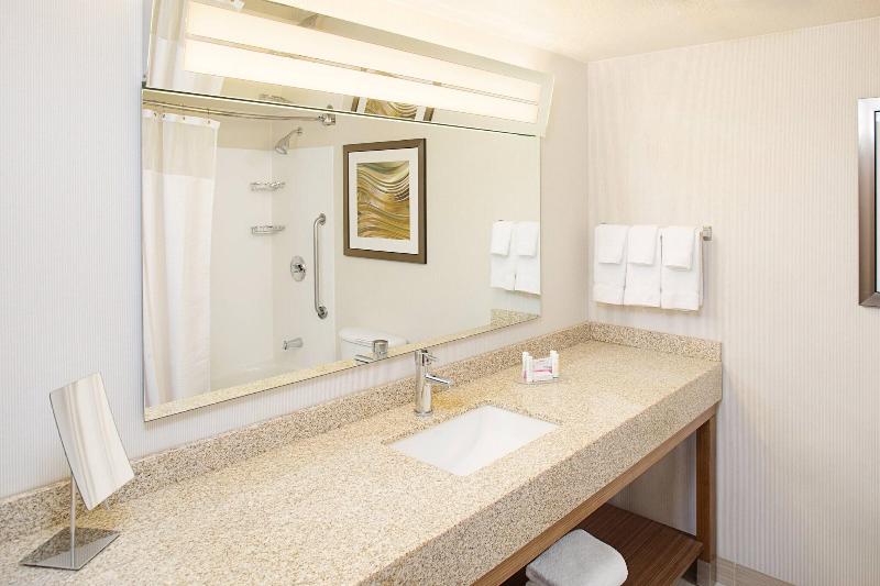 Вилла 3 Спальни, The Ritz Carlton Koh Samui