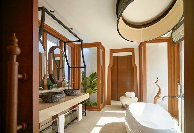 Вилла 3 Спальни, The Ritz Carlton Koh Samui