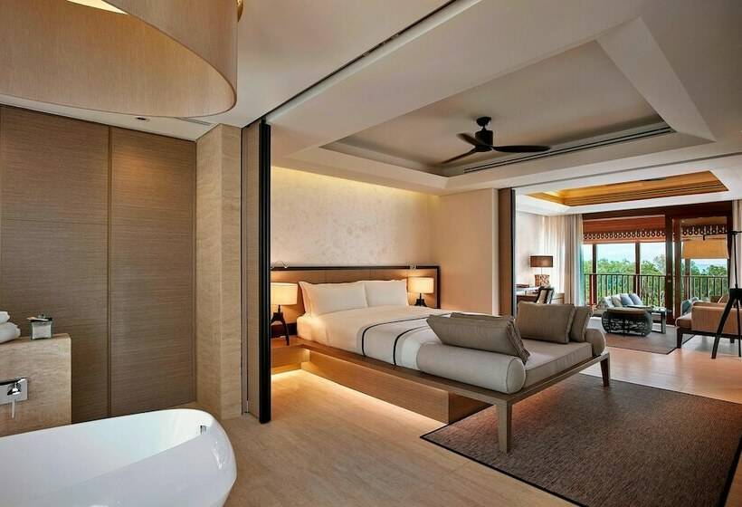 Люкс с Террасой, The Ritz Carlton Koh Samui
