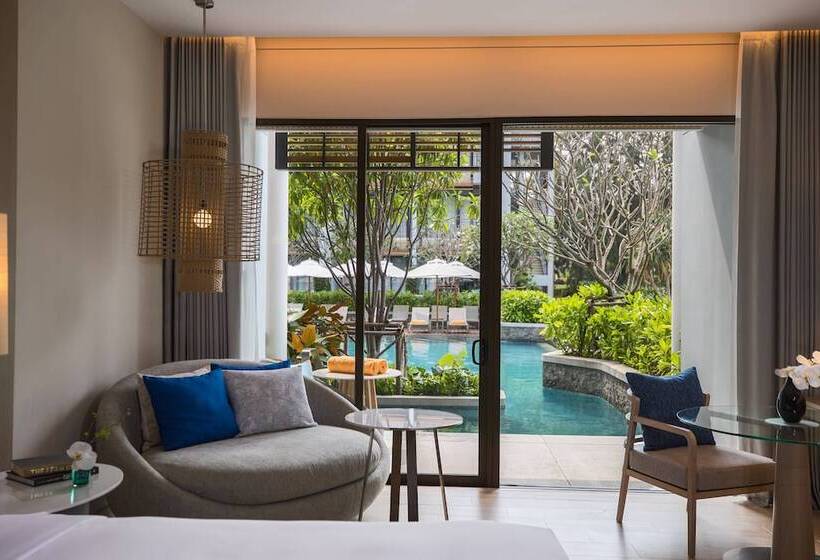 Номер Стандарт, Renaissance Pattaya Resort & Spa
