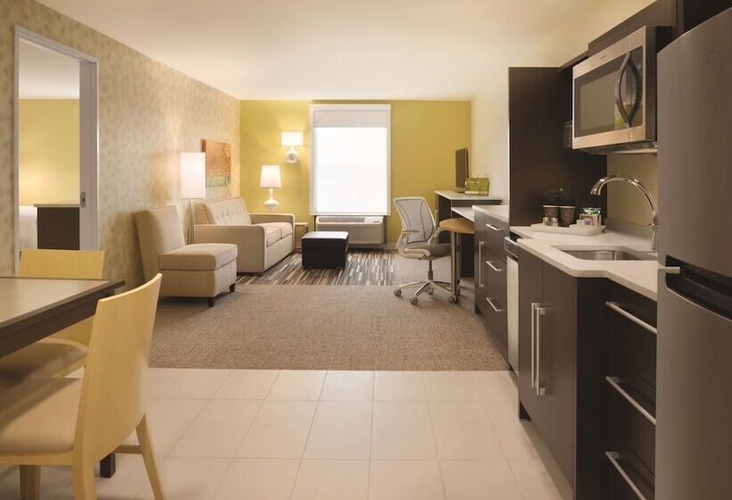 Люкс Адаптированный для Инвалидов, Home2 Suites Iowa City Coralville