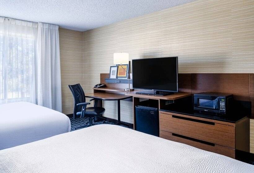 Номер Стандарт 2 Двуспальные Кровати, Fairfield Inn & Suites By Marriott Detroit Lakes