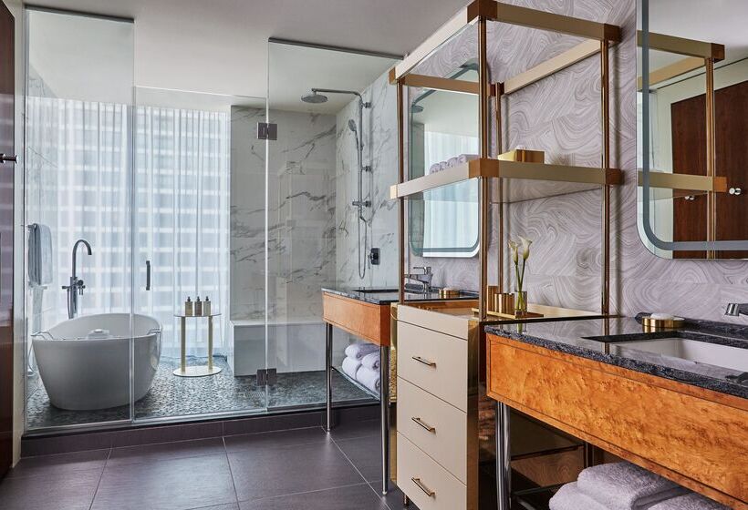 סוויטה, Viceroy Chicago