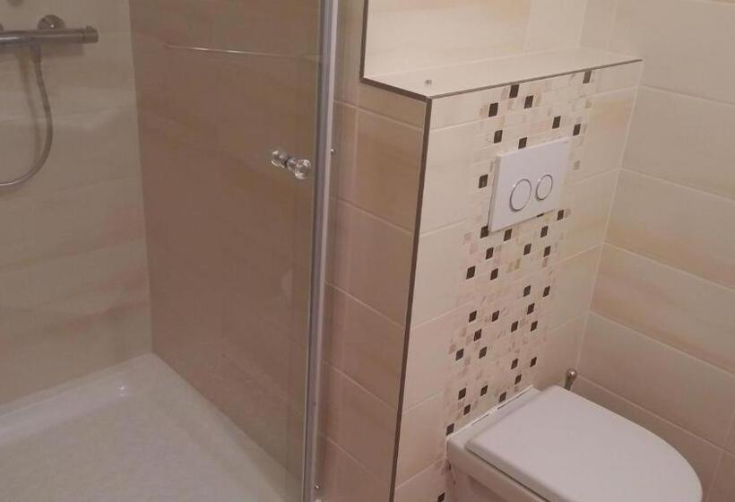 Номер Стандарт, Synergy House