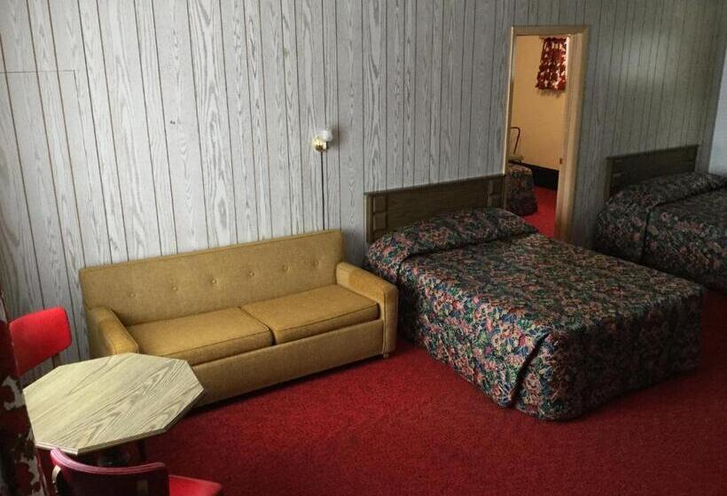 Трехместный Номер Deluxe, Cedars Motel