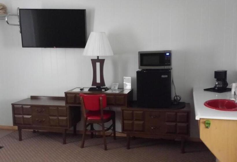 Трехместный Номер Deluxe, Cedars Motel