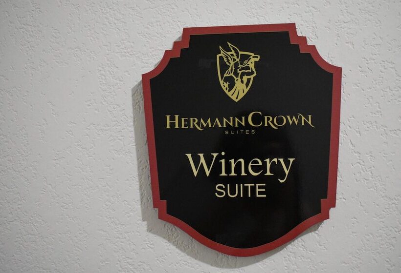 Номер Стандарт, Hermann Crown Suites