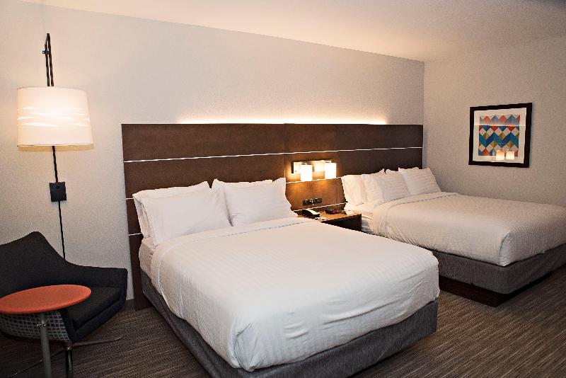 Номер Стандарт, Holiday Inn Express & Suites   Sterling, An Ihg
