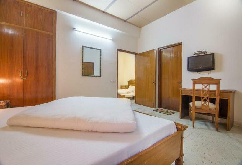 Family Suite, Bhakti Dhama