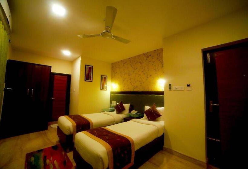 Номер Executive, D Breeze Suites