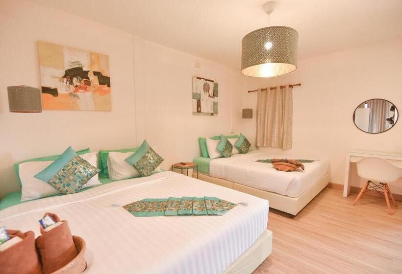 اتاق سوپریور خانوادگی, P.u. Inn Resort