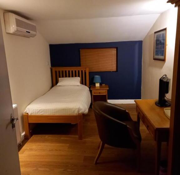 Номер Economy Индивидуальный, The Renishaw Rooms