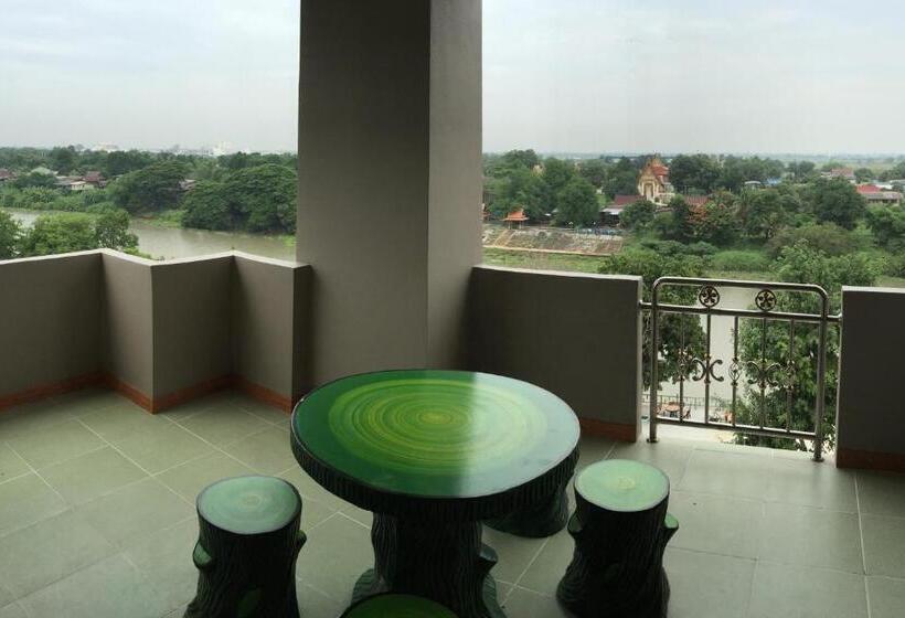 リバービュースイート, Toh Buk Seng Ayutthaya