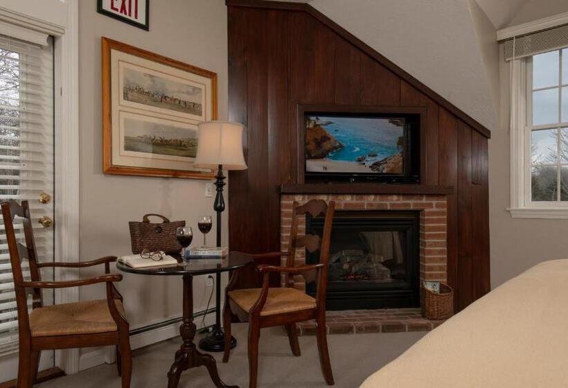 Quarto Estandar Cama King, Liberty Hill Inn