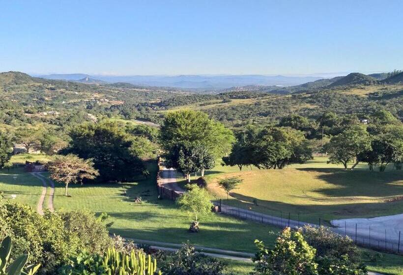 Номер Комфорт, Wild Medlar Accommodation & Venue