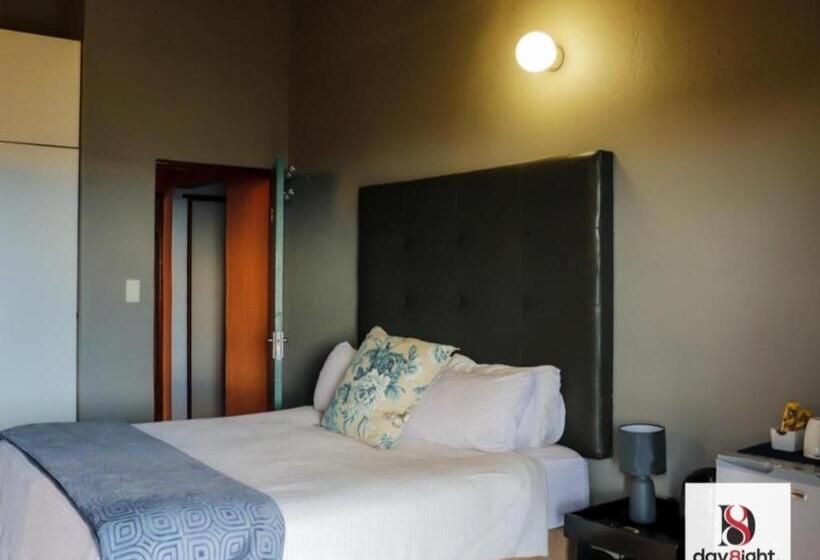 Quarto Comfort, Wild Medlar Accommodation & Venue