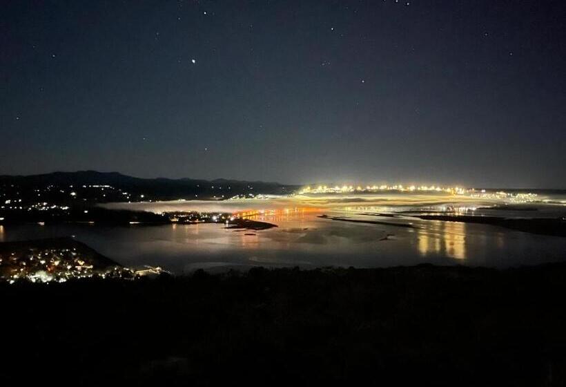 Номер Deluxe Вид на Море с Балконом, Die Uitzicht Guesthouse   Knysna