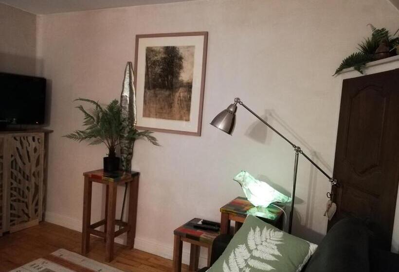 Номер Стандарт, Gîte Coté Jardin