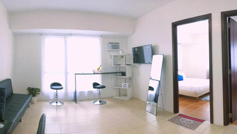 Апартаменты 1 Спальня Вид на Бассейн, 2br Pioneer Woodland Sm Light Boni Mandaluyong,metro Manila