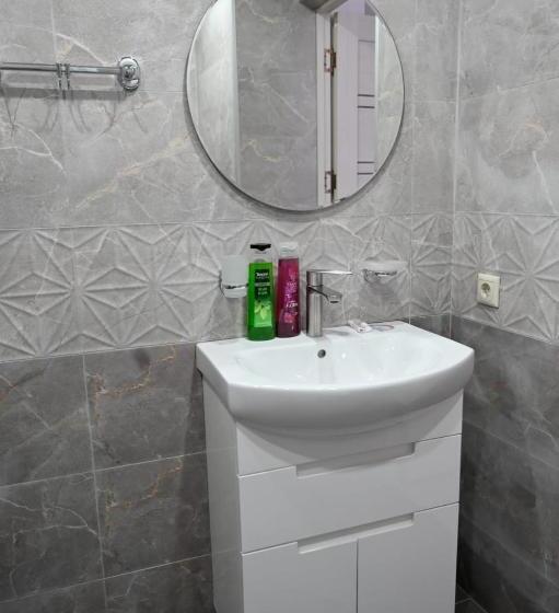 اتاق لوکس, Anar Guest House
