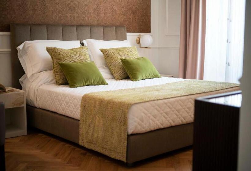 Номер Deluxe, Palazzo Franceschini