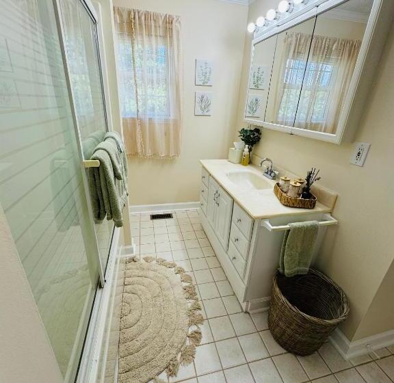침실 1개 풀장 전망 아파트, Countryside Carriage House With Pool