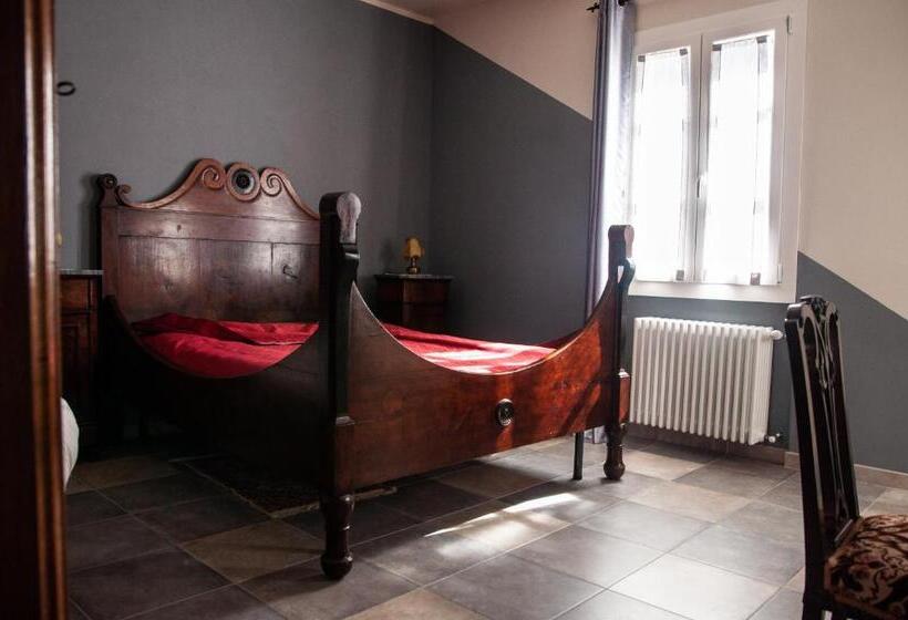 Номер Стандарт, Gemma B&b