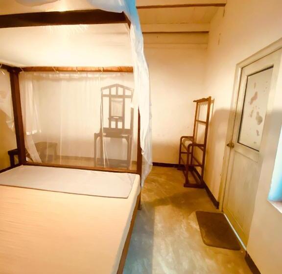 Номер Стандарт, Happy Bunk Hostel Weligama