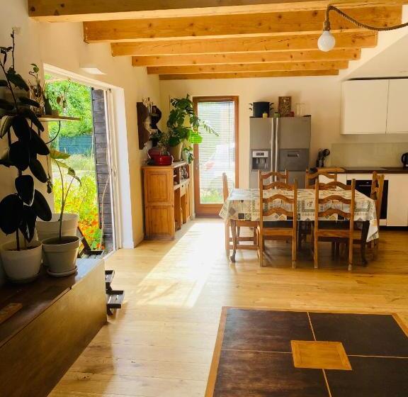 Номер Стандарт Вид на Сад, Maison Dans Un écrin De Verdure Avec Piscine