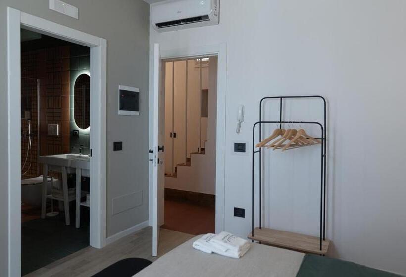 Номер Стандарт Вид на Море с Балконом, Leluan Bed And Breakfast