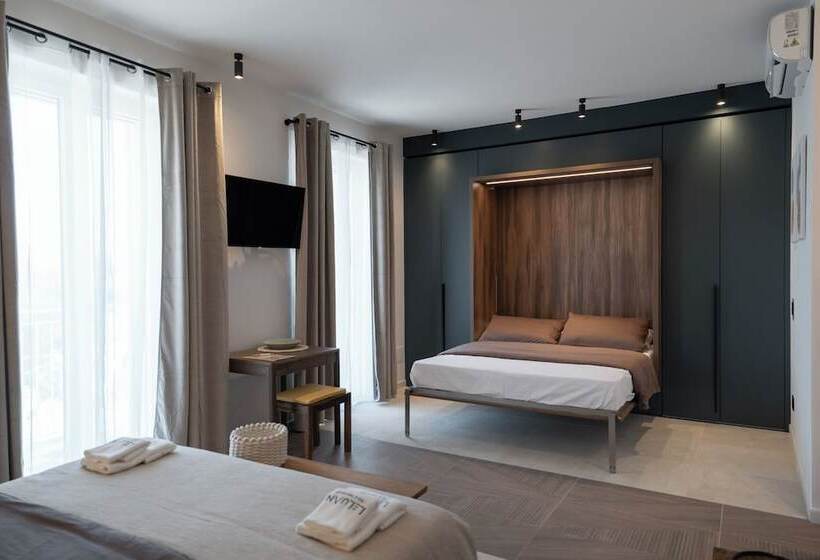 Номер Deluxe Вид на Море с Балконом, Leluan Bed And Breakfast