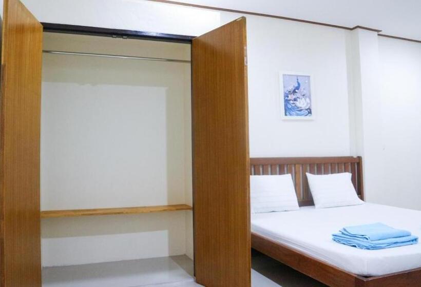 スーペリアールーム, Capital O 75521 Sang Siri Apartment