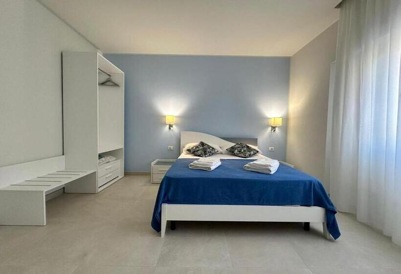 Quarto Estandar Vista Jardim, Pasitea Tropea